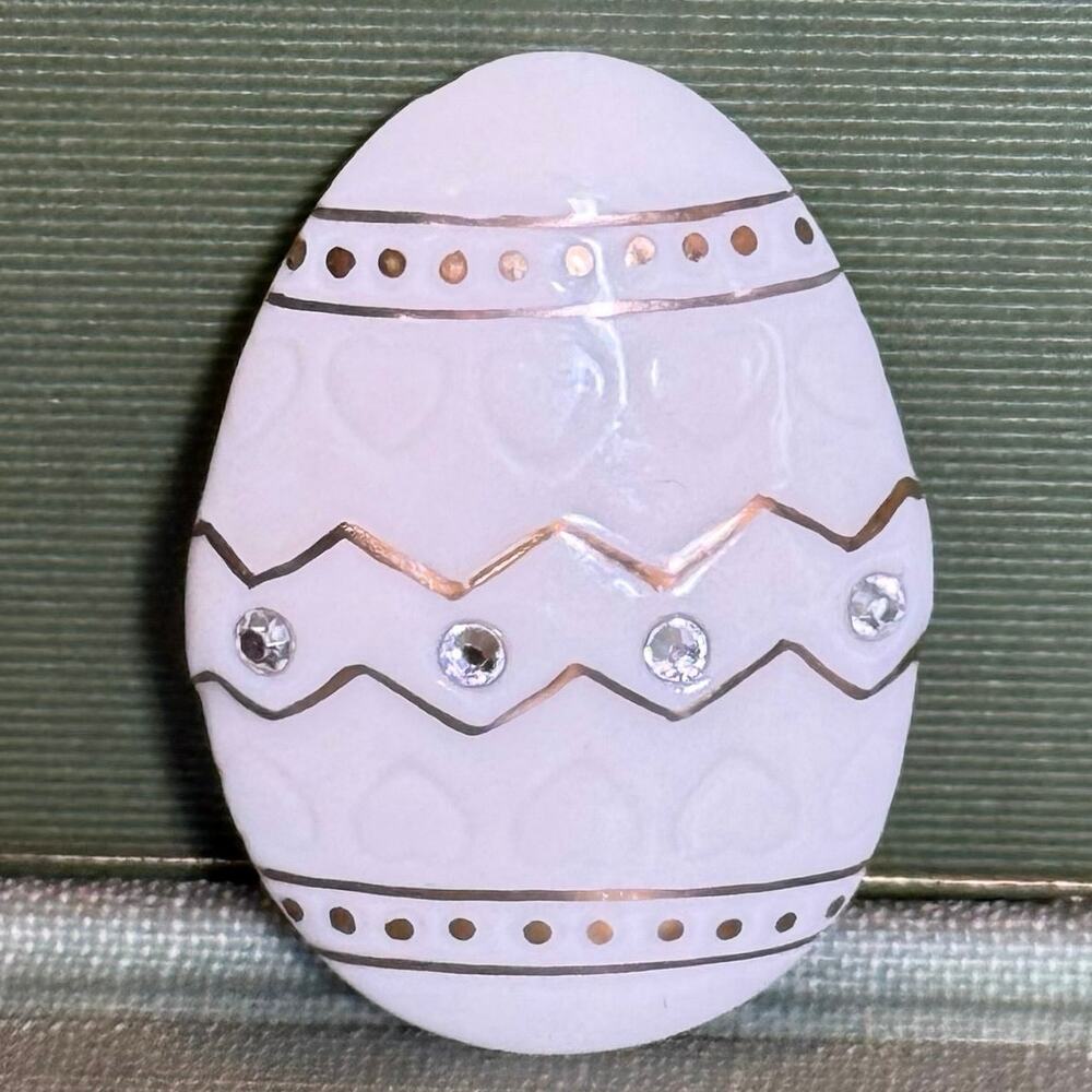 Lenox Ceramic Egg Brooch – Ivory, Gold & Rhinestones – 1.5” - Picture 5 of 8